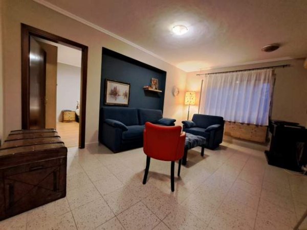 Tirane, jap me qera apartament 1+1+A Kati 2, 67 m² 450 Euro (9 kateshet)
