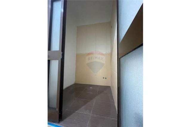 Tirane, jepet me qera apartament 2+1+A+BLK Kati 7, 83 m² 450 Euro (Rr. Elbasanit)