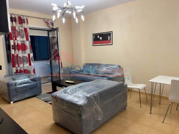 Tirane, jepet me qera apartament 2+1+A+BLK Kati 2, 108 m² 700 Euro (rruga elbasanit)