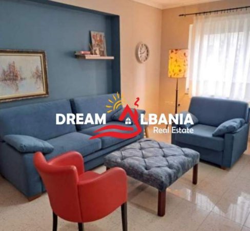 Tirane, jepet me qera apartament 1+1+BLK Kati 2, 67 m² 450 Euro (Tek 9-Kateshet, prane Qendres)