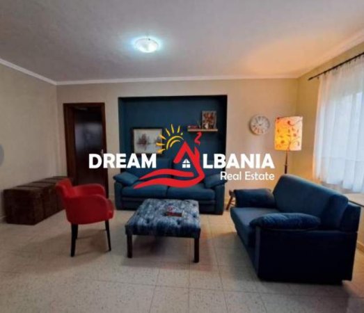 Tirane, jepet me qera apartament 1+1+BLK Kati 2, 67 m² 450 Euro (Tek 9-Kateshet, prane Qendres)