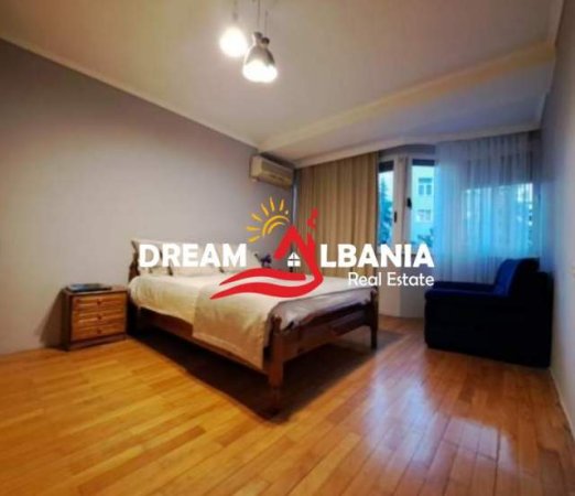 Tirane, jepet me qera apartament 1+1+BLK Kati 2, 67 m² 450 Euro (Tek 9-Kateshet, prane Qendres)