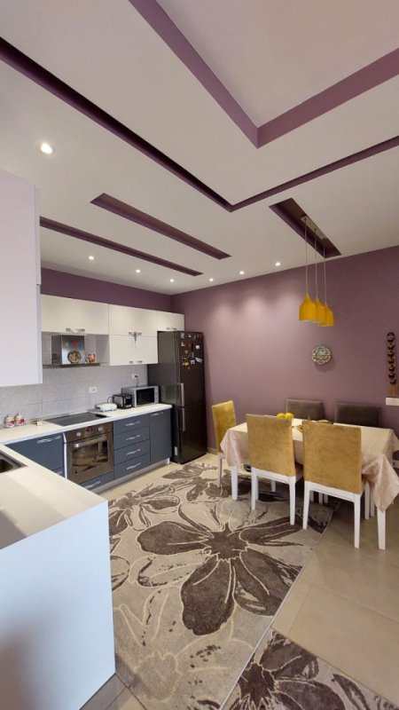 Tirane, jepet me qera apartament 2+1+Ballkon Kati 7, 109 m² 600 € (gramoz pashko)
