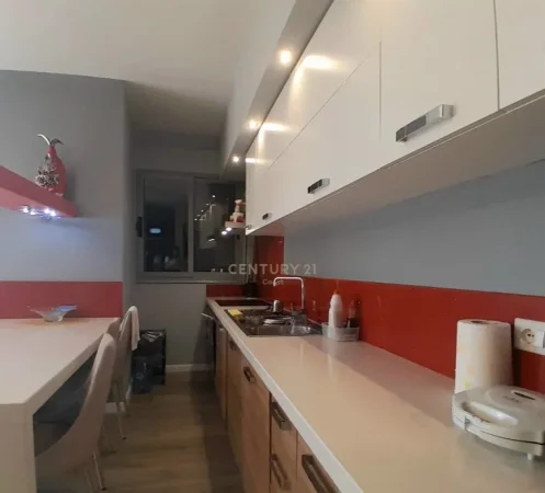 Vlore, shitet apartament 2+1 Kati 4, 125 m² 150.000 € (Rruga e re)