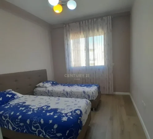 Vlore, shitet apartament 2+1 Kati 4, 125 m² 150.000 € (Rruga e re)
