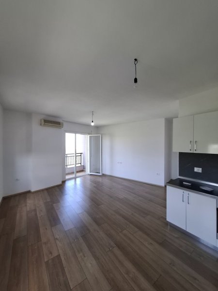 Tirane, shitet apartament 3+1+Ballkon Kati 9, 124 m² 166.873 € (Astir Vila L2)
