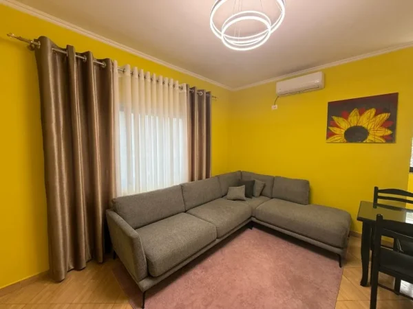 JEPET ME QERA SUPER APARTAMENT 2+1 NE DON BOSKO TE VIVA MARKET 550 €
