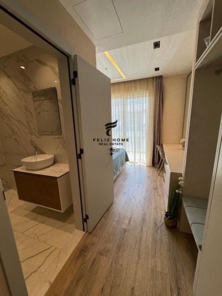 Tirane, jepet me qera apartament 1+1+Ballkon Kati 4, 50 m² 500 € (5 MAJI)