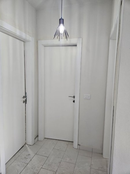 Tirane, jepet me qera apartament 1+1 Kati 11, 70 m² 450 € (Rruga Bedri Karapici)