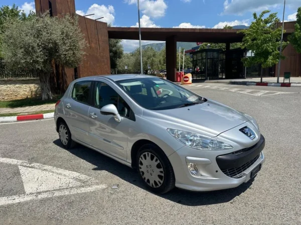 Tirane, shes makine PEUGEOT 308 1.6 BENZIN VITI 2010  gri metalizato automatik Klima