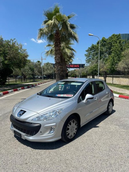 Tirane, shes makine PEUGEOT 308 1.6 BENZIN VITI 2010  gri metalizato automatik Klima