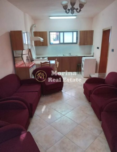 Tirane, jepet me qera apartament 2+1 Kati 1, 75 m² 400 € (Rr.Ferit Xhajko)