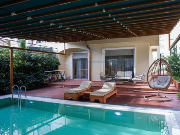 Tirane, shitet Vile 3 Katshe Kati 0, 380 m² 825.000 € (Shitet, Vilë 3 Katëshe, Rezidenca Porta e Gjelbër, Sauk, Tiranë.)