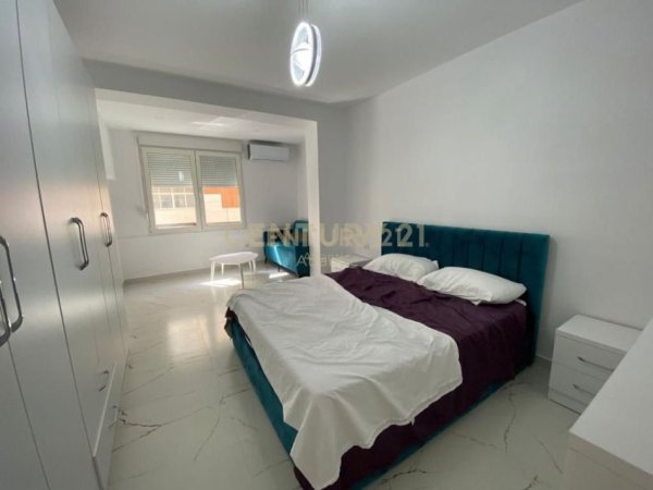 Durres, jepet me qera apartament 2+1 Kati 2, 75 m² 400 € (Plazh Iliria)