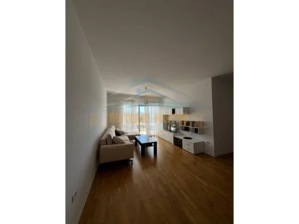 Tirane, shitet apartament 2+1 Kati 4, 112 m² 230.000 € (Kopshti Botanik)