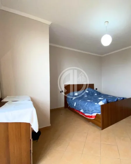 Durres, shitet 1+1 Kati 7,