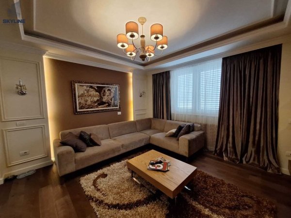 Tirane, shitet apartament 2+1 Kati 3, 95 m² 365.000 € (Stadiumi Air Albania)