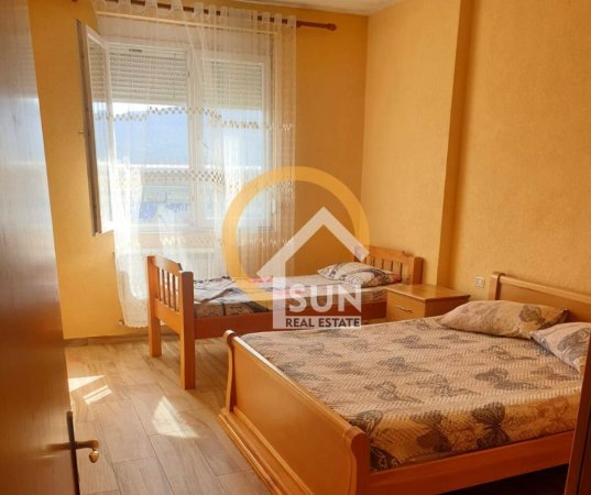 Shkoder, jepet me qera apartament 1+1+Ballkon Kati 5, 100 m² (RR. BULEVARDI BUJAR BISHANAKU, SHKODER)