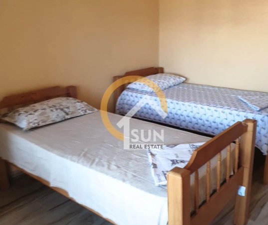 Shkoder, jepet me qera apartament 1+1+Ballkon Kati 5, 100 m² (RR. BULEVARDI BUJAR BISHANAKU, SHKODER)