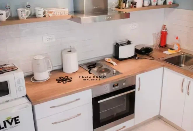 Tirane, jepet me qera apartament 2+1+Ballkon Kati 4, 73 m² 800 € (RRUGA E DURRESIT)