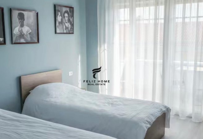 Tirane, jepet me qera apartament 2+1+Ballkon Kati 4, 73 m² 800 € (RRUGA E DURRESIT)