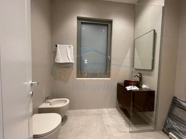 Tirane, shitet apartament 2+1 Kati 0, 380 m² 825.000 € (Porta e Gjelbert, Sauk)