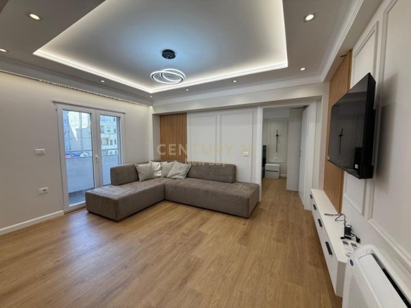 Durres, jepet me qera apartament 1+1 , 50 m² 500 € (Bluestar Durres)
