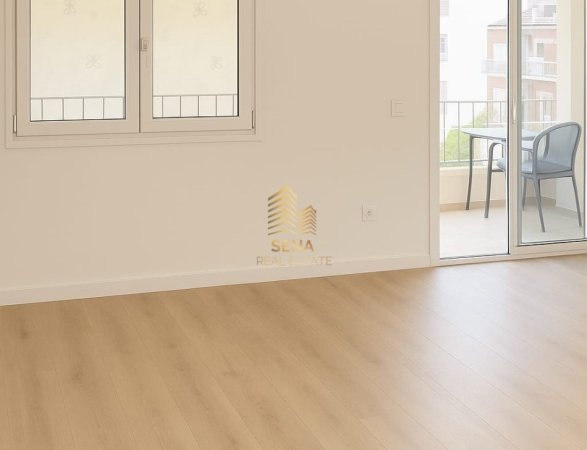Tirane, shitet apartament 1+1+Ballkon Kati 3, 90 m² 165.000 € (Blloku i Vilave Selite, Rruga Rexhep Jella)