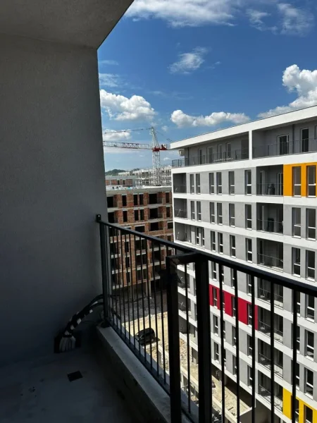 Tirane, shitet apartament 2+1+Ballkon Kati 7, 104 m² 96.700 € (univers city)