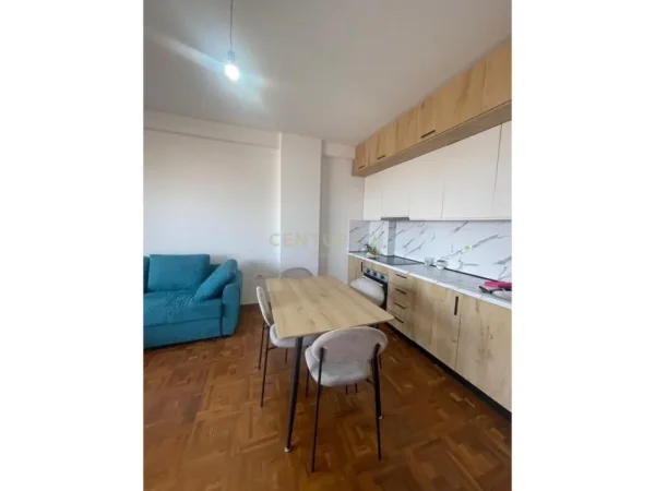 Durres Plazh, shitet apartament 2+1 Kati 6, 80 m² 120.000 € (Plazh Stacjoni dyt)