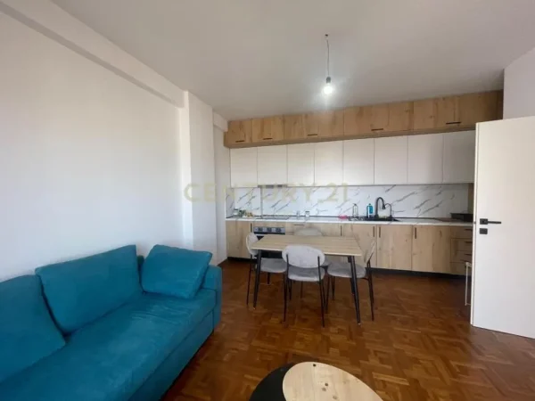 Durres Plazh, shitet apartament 2+1 Kati 6, 80 m² 120.000 € (Plazh Stacjoni dyt)