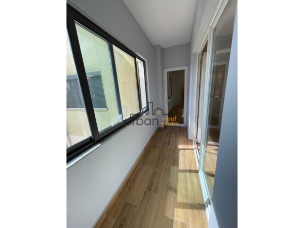 Tirane, shitet apartament 1+1+Ballkon Kati 6, 49 m² 98.000 € (5 Maji)
