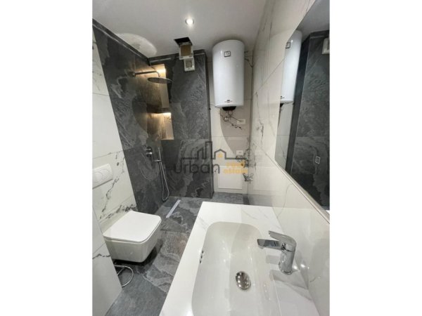 Tirane, shitet apartament 1+1+Ballkon Kati 6, 49 m² 98.000 € (5 Maji)