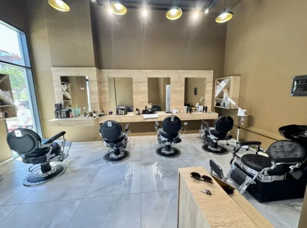 📣 SHITET BIZNESI Barber Shop ❌ JO AMBIENTI📍 Astir , Prane Vila L ✨
