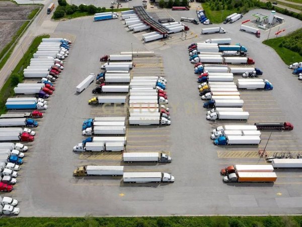 Tirane, jepet me qera toke , 6.000 m² (VAQARR)