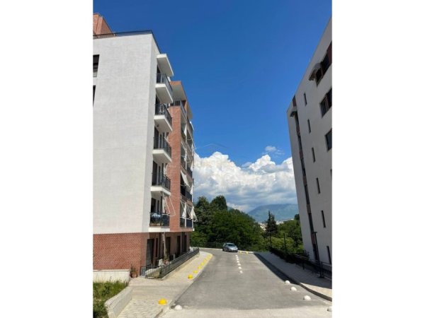 Tirane, jepet me qera apartament 2+1 Kati 5, 87 m² 800 € (Rezidenca kodra e diellit 1)