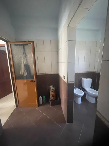 Tirane, shitet Vile 2 Katshe Kati 3, 278 m² 300.000 € (Bathore (rruga CO-Plan))