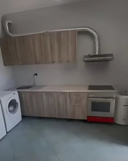 Tirane, jepet me qera apartament 2+1 Kati 2, 70 m² 500 € (Asllan Rusi)