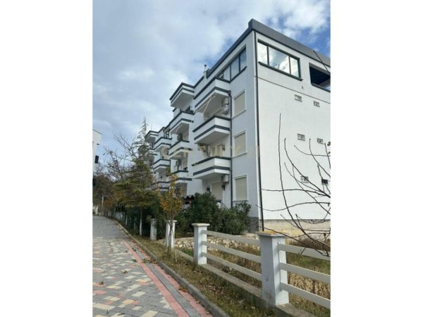 Durres, shitet apartament Kati 3, 110.000 € 
