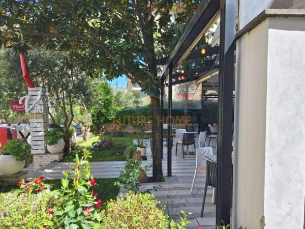 Tirane, jepet me qera bar-resorant Kati 0, 250 m² 1.500 € (Selite)