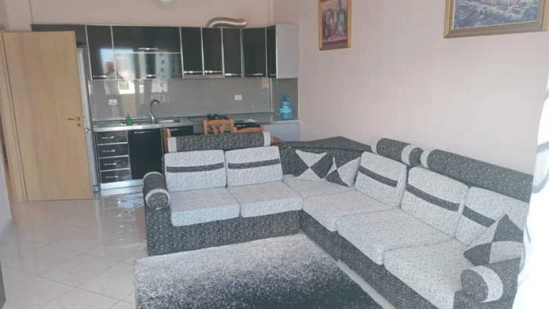 Tirane, jepet me qera apartament 2+1 Kati 5, 90 m² 400 € (Astir)