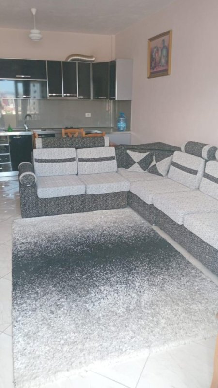 Tirane, jepet me qera apartament 2+1 Kati 5, 90 m² 400 € (Astir)