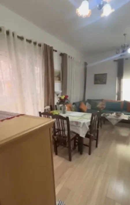 Tirane, shitet apartament 2+1 Kati 2, 82 m² 126.000 € (Te Mangalemi)