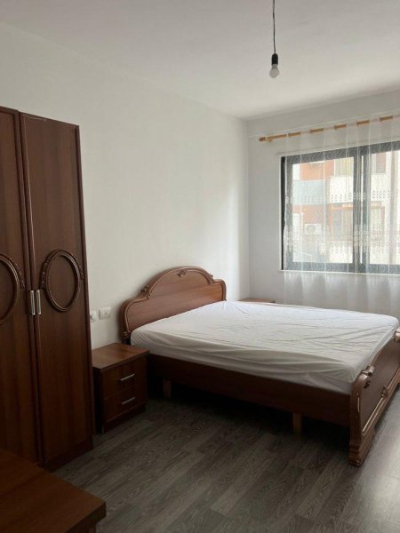 Tirane, jepet me qera apartament 2+1+Ballkon Kati 3, 100 m² 500 € (Astir)