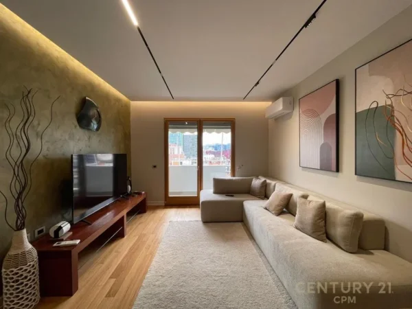 Tirane, jepet me qera apartament 2+1+Aneks+Ballkon Kati 8, 103 m² 1.700 € (LICEU ARTISTIK)
