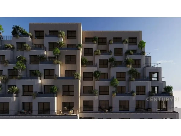 Tirane, shes apartament 2+1+Aneks+Ballkon Kati 4, 104 m² 225.000 € (Ministria e Jashtme)