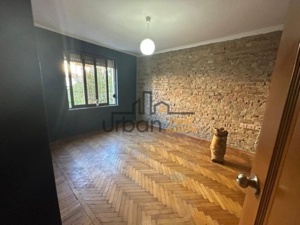Tirane, jepet me qera zyre Kati 2, 80 m² 680 € (Myslym Shyri)