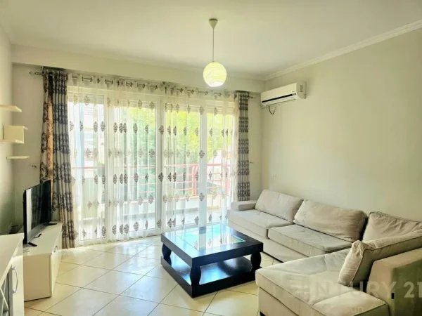Tirane, shes apartament 2+1+Aneks+Ballkon Kati 5, 90 m² 196.000 € (Liqeni i Thate, FZ)