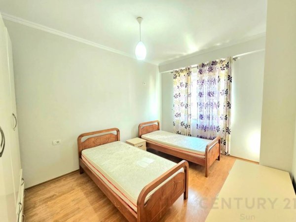 Tirane, shes apartament 2+1+Aneks+Ballkon Kati 5, 90 m² 196.000 € (Liqeni i Thate, FZ)