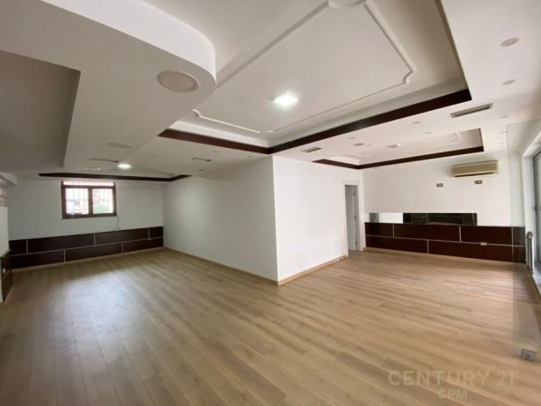 Tirane, shes ambjent biznesi Kati 0, 110 m² 315.000 € (VASIL SHANTO)